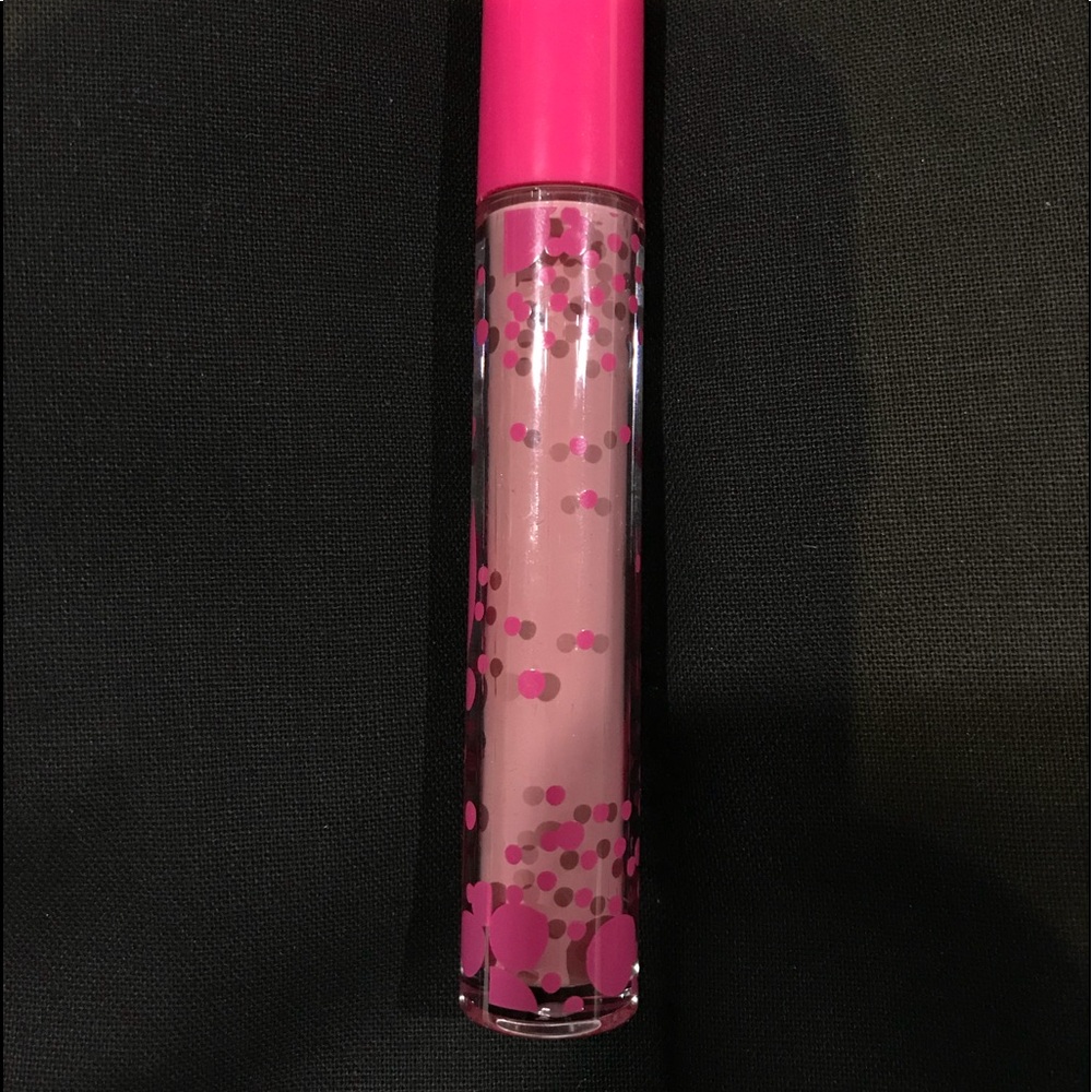 Coloured Raine frappe liquid lipstick